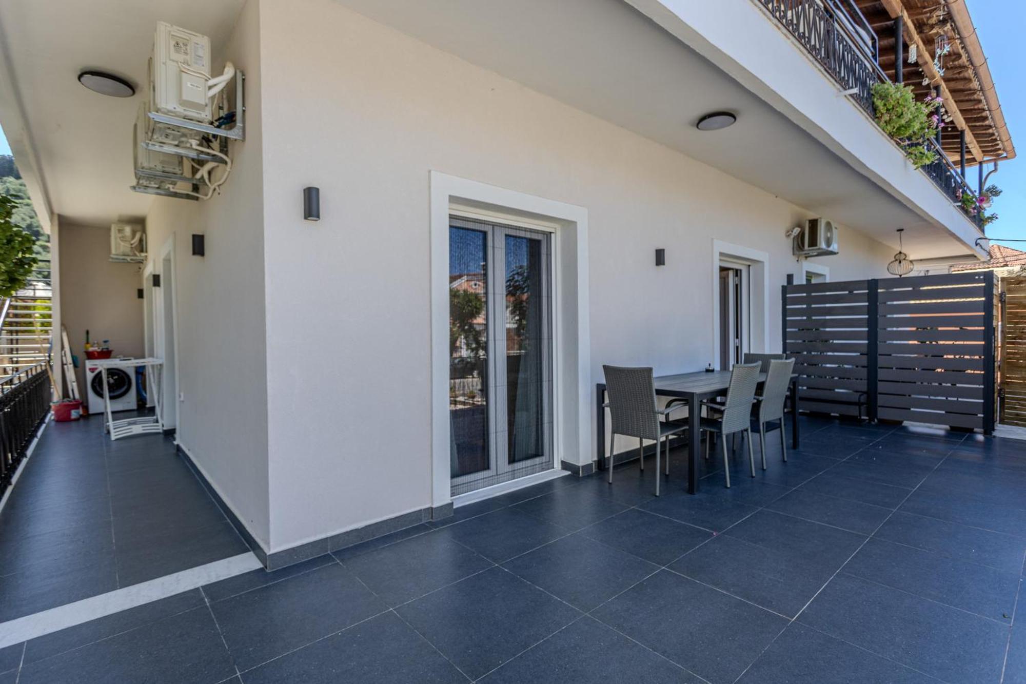 Rodakinia Kassiopi Apartment エクステリア 写真